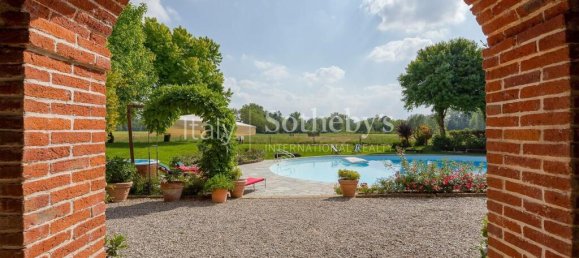 10 غرف نوم فيلا في Agazzano, Italy رقم 8487 13