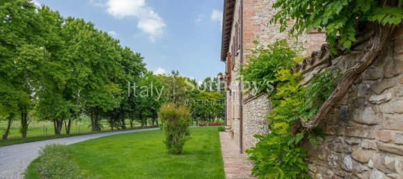 10 غرف نوم فيلا في Agazzano, Italy رقم 8487 10