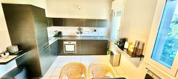 4 rooms Apartment in Imola, Italy No. 10937 38