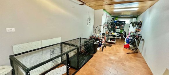 4 rooms Apartment in Imola, Italy No. 10937 33