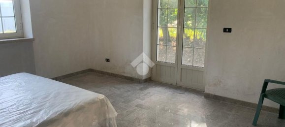 Вилла с 6 комнатами в Казалвиери, Италия № 155934 15