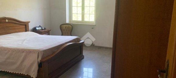 Вилла с 6 комнатами в Казалвиери, Италия № 155934 14