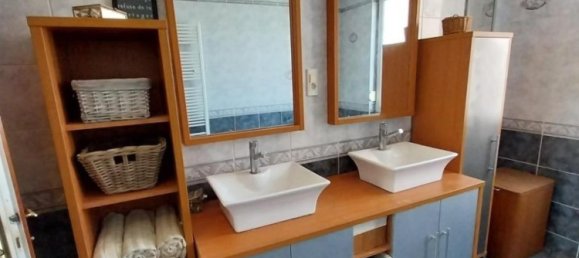 5 Schlafzimmer Haus in Douvrin, France, Nr. 210855 12