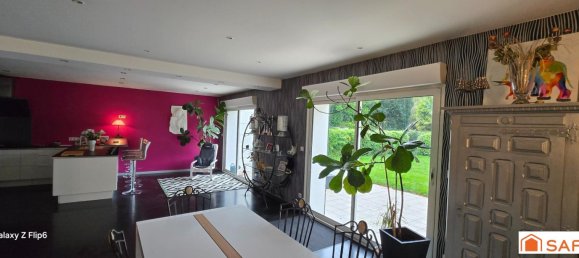 5 Schlafzimmer Haus in Douvrin, France, Nr. 210855 4