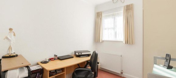 3 bedrooms House in London, United Kingdom No. 3559 7