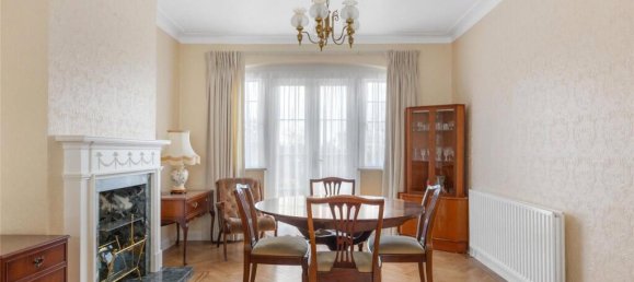 3 bedrooms House in London, United Kingdom No. 3559 11