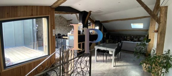 Квартира с 3 спальнями в Роанн, Франция № 246766 15