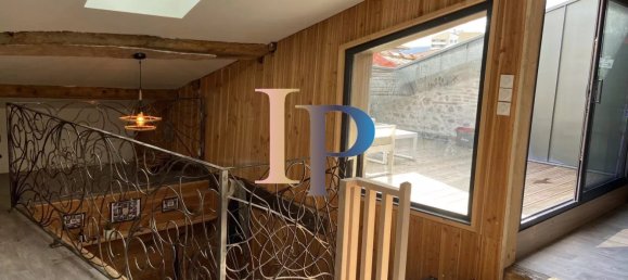 Квартира с 3 спальнями в Роанн, Франция № 246766 17