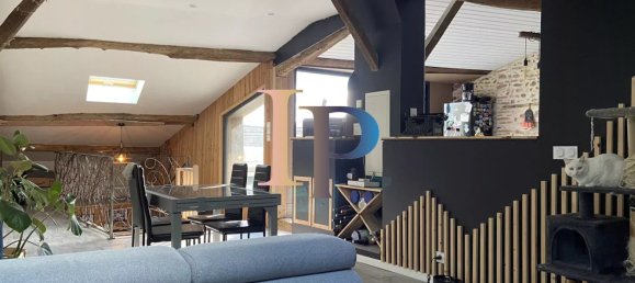 Квартира с 3 спальнями в Роанн, Франция № 246766 11