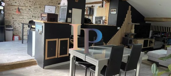 Квартира с 3 спальнями в Роанн, Франция № 246766 12