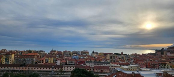 2 rooms Penthouse in Ventimiglia, Italy No. 115080 3