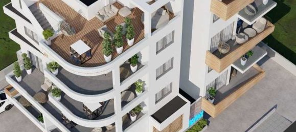 3 bedrooms Apartment in Larnaca, Cyprus No. 7951 3