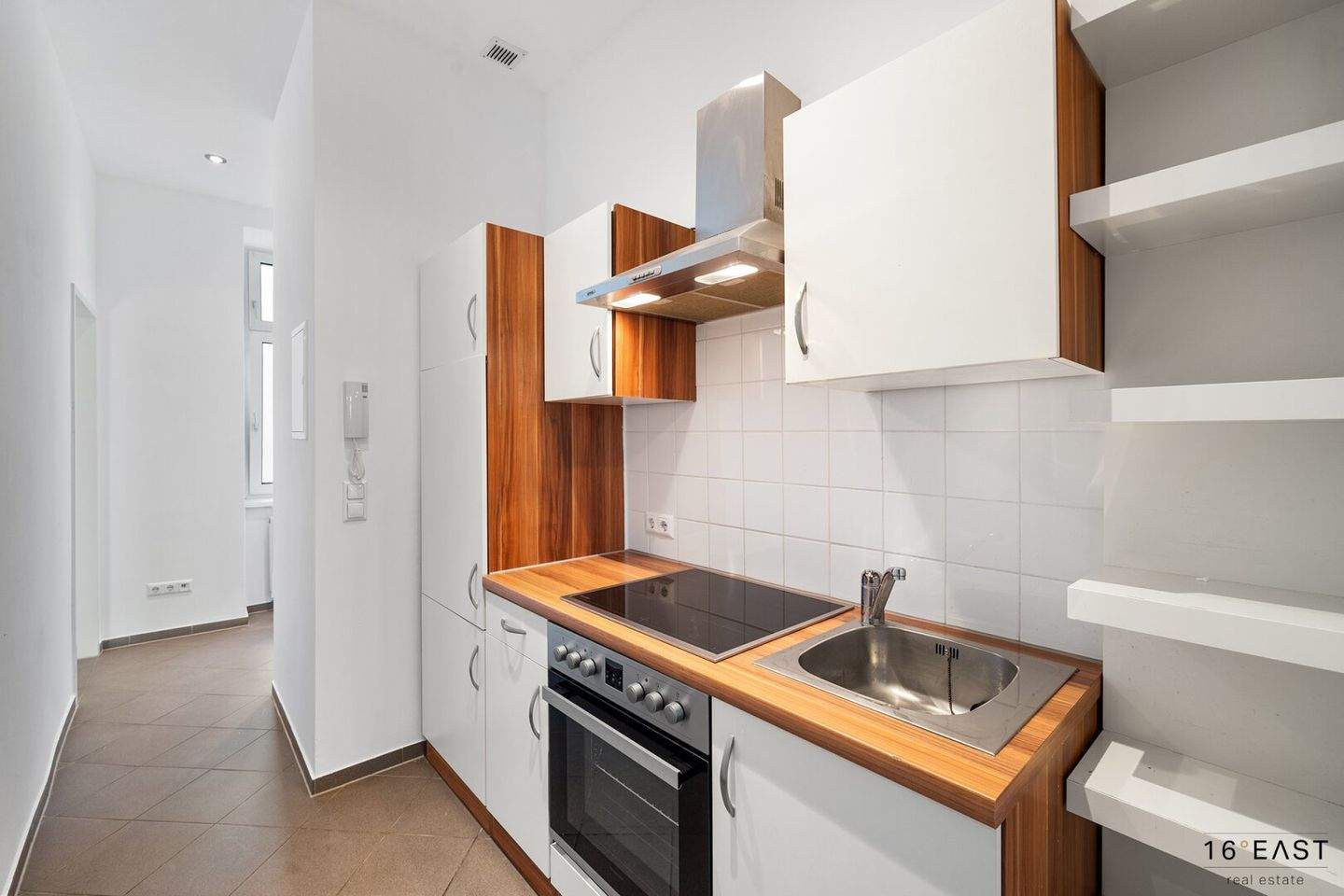 Studio in Ottakring, Austria No. 18125