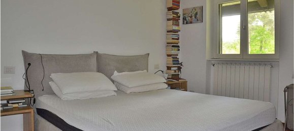 4 rooms Apartment in Taino, Italy No. 237024 15
