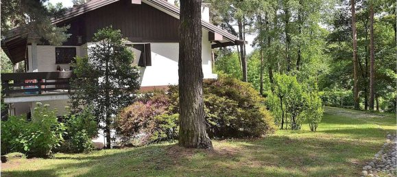 4 rooms Apartment in Taino, Italy No. 237024 35