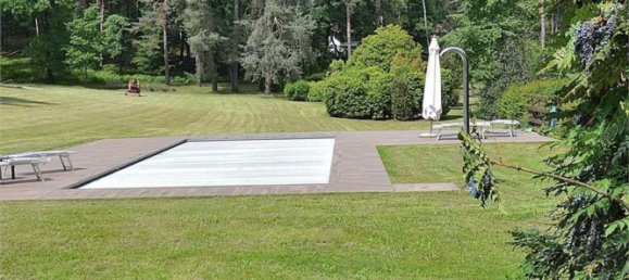 4 rooms Apartment in Taino, Italy No. 237024 2