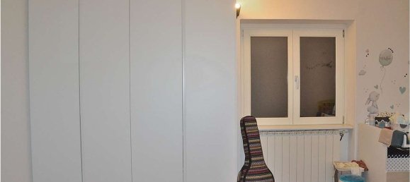 4 rooms Apartment in Taino, Italy No. 237024 21