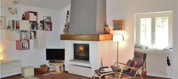 4 rooms Apartment in Taino, Italy No. 237024 11