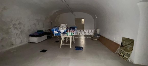 250m² Warehouse in Naples, Italy No. 266987 27