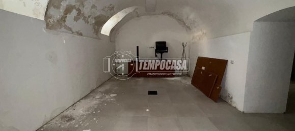 250m² Warehouse in Naples, Italy No. 266987 34