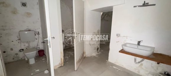 250m² Warehouse in Naples, Italy No. 266987 18