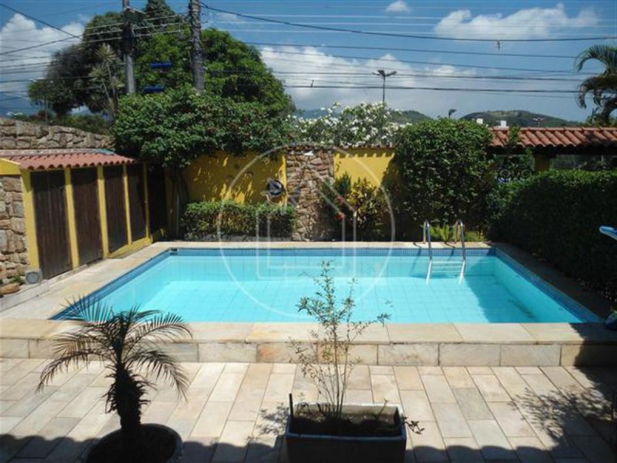 4 bedrooms House in Rio de Janeiro, Brazil No. 533750