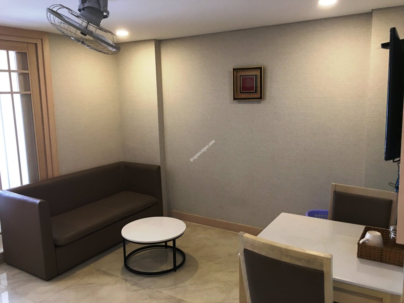 40m² Apartment in District 1, Vietnam No. 10515