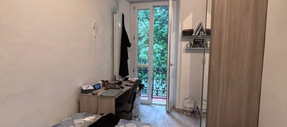 4 bedrooms Apartment in Turin, Italy No. 344174 12
