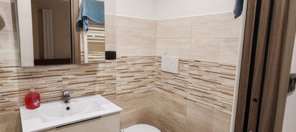 4 bedrooms Apartment in Turin, Italy No. 344174 14