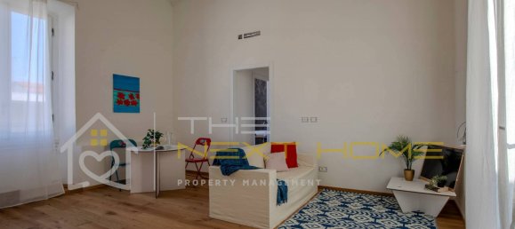 3 bedrooms Apartment in Florence, Italy No. 358647 3