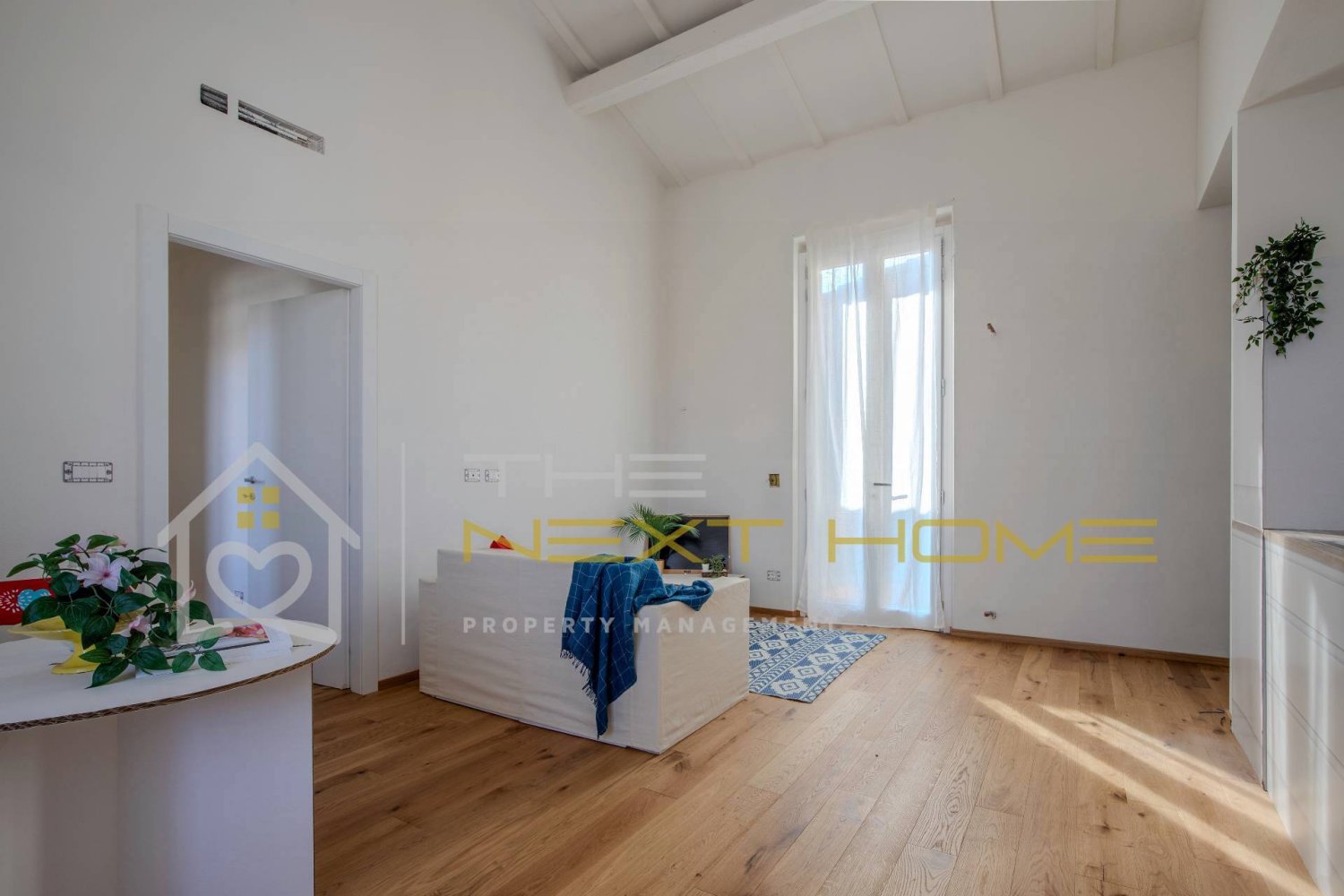 3 bedrooms Apartment in Florence, Italy No. 358647