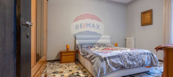3 rooms Apartment in Cavaria con Premezzo, Italy No. 225376 13