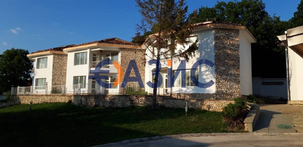 2564m² Hotel in Balchik, Bulgaria No. 1042