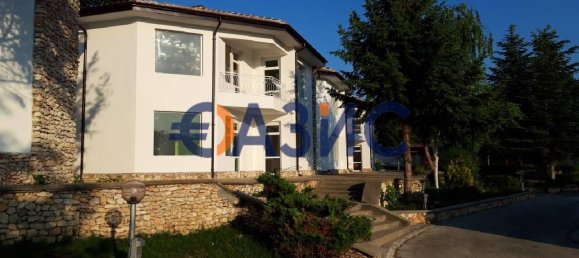 2564m² Hotel in Balchik, Bulgaria No. 1042 2