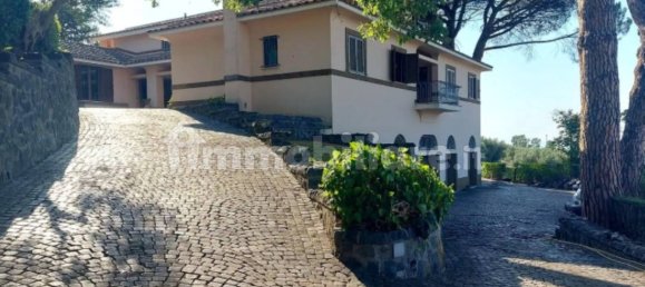 5 Schlafzimmer Villa in Frascati, Italy, Nr. 292188 11