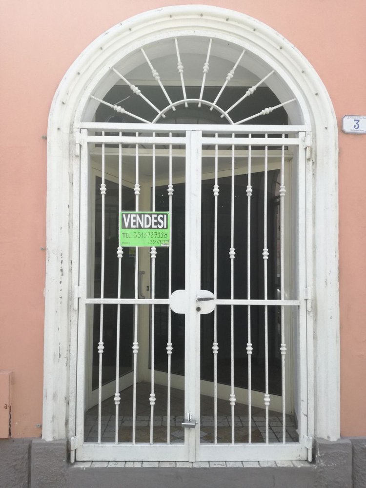 Imóvel comercial em Porto Torres, Italy 60 m² N.º 257117