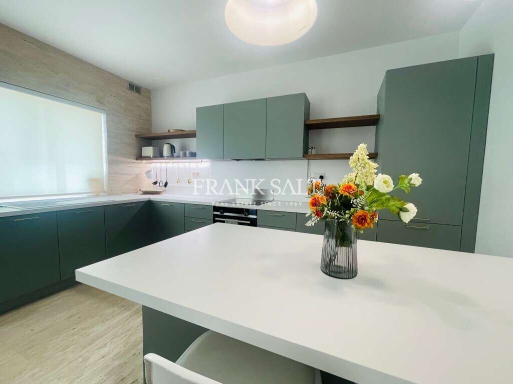 1 bedroom Apartment in Sliema, Malta No. 5296