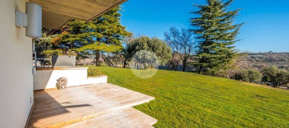 4 bedrooms Villa in Verona, Italy No. 283760 22