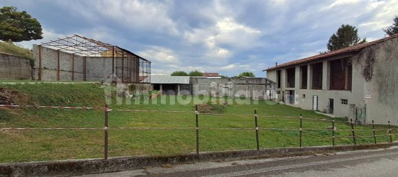 Земельный участок 1875м² в Удине, Италия № 113080 2