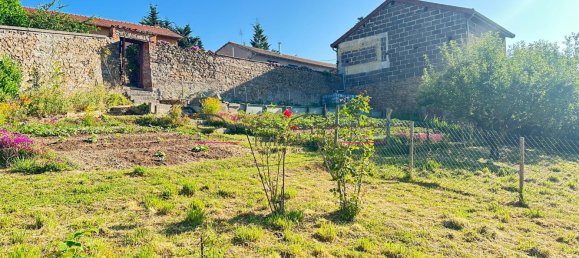 3 bedrooms House in Saint-Symphorien-de-Lay, France No. 308780 18
