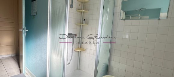 3 bedrooms House in Saint-Symphorien-de-Lay, France No. 308780 11