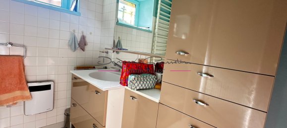 3 bedrooms House in Saint-Symphorien-de-Lay, France No. 308780 12