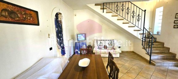 3 bedrooms House in Ardea, Italy No. 306524 5