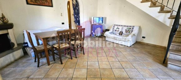 3 bedrooms House in Ardea, Italy No. 306524 4