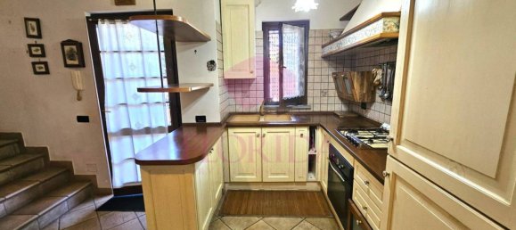 3 bedrooms House in Ardea, Italy No. 306524 7