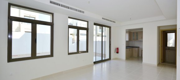 3 bedrooms Villa in Reem, UAE No. 478 4