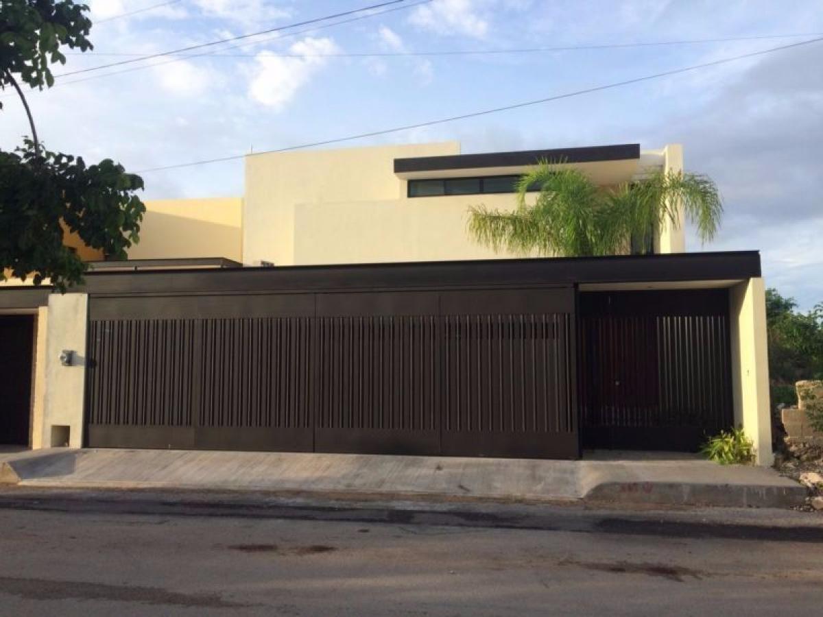 Casa de 3 dormitorios en Yucatán, Mexico No. 176114