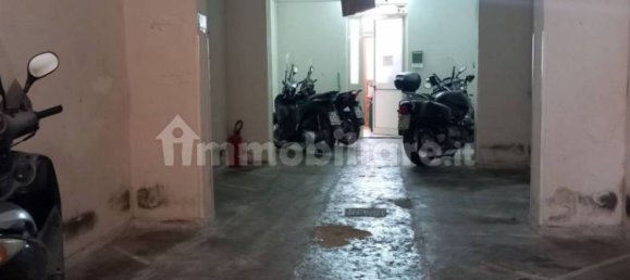 90m² Garage in Palermo, Italy No. 259389 2