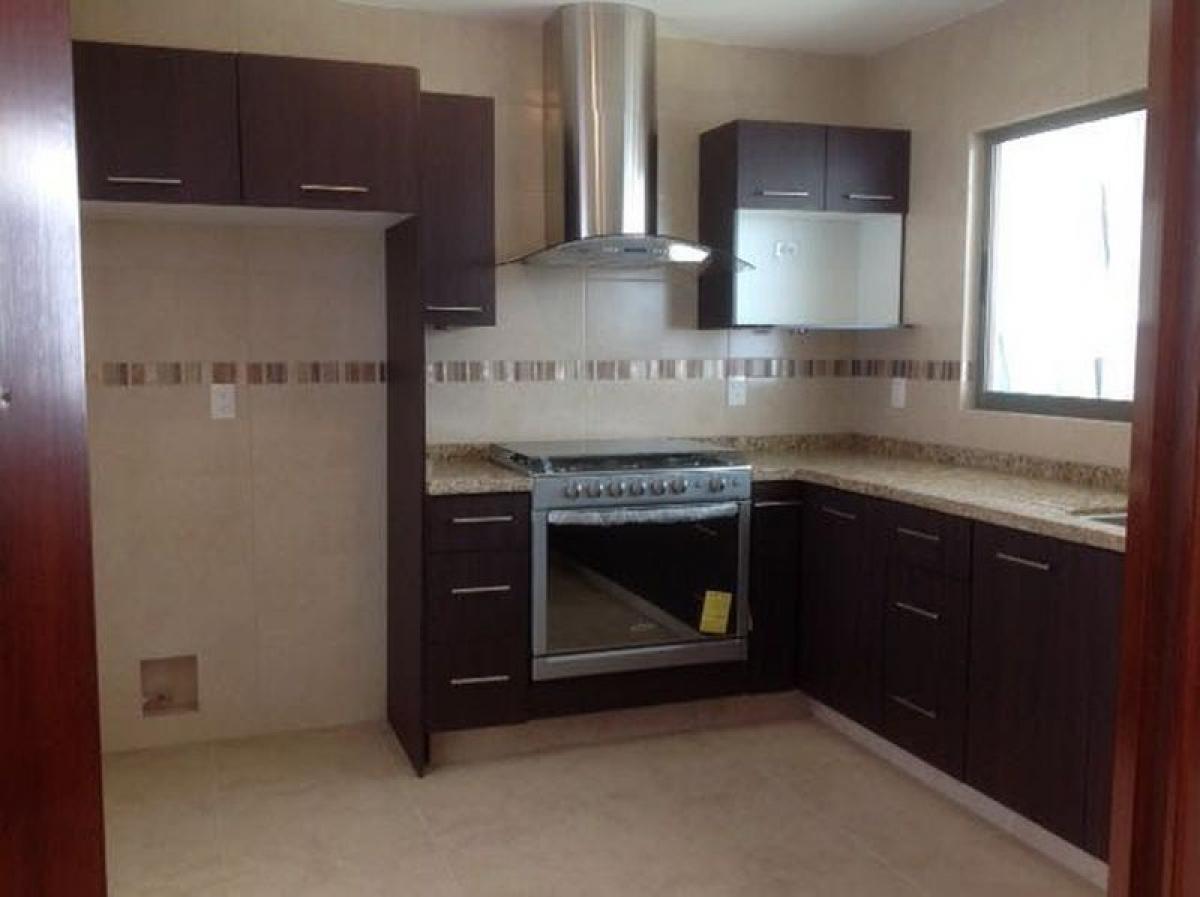 Casa de 3 dormitorios en Naucalpan de Juárez, Mexico No. 222652