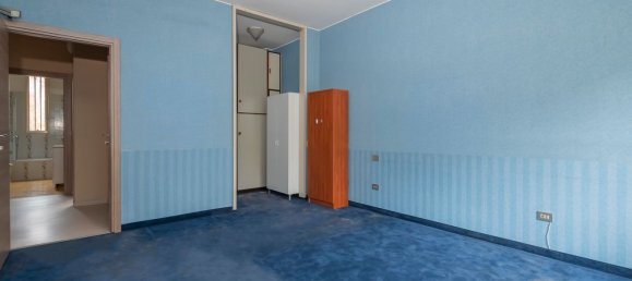 4 rooms Apartment in Segrate, Italy No. 20928 20